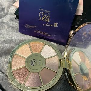 New eyeshadow palette